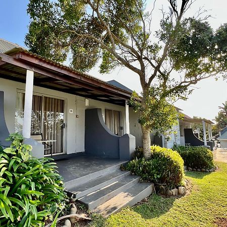 Trennerys Hotel Qolora Mouth Luaran gambar